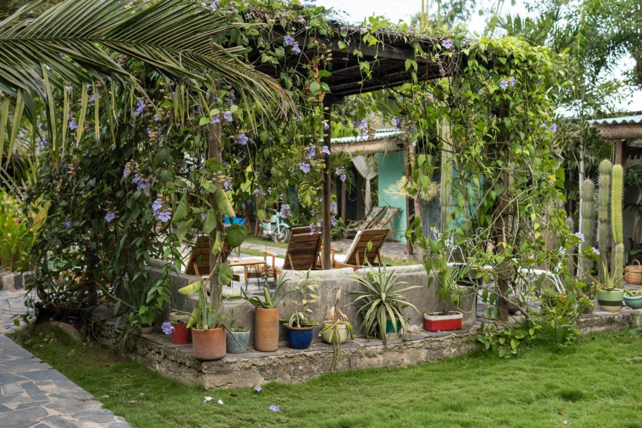 Ekaa Hotel ปาโลมิโน ภายนอก รูปภาพ